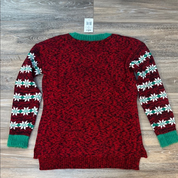 United States Sweaters Red and Green Festive Reindeer Sweater - Picture 3 of 7